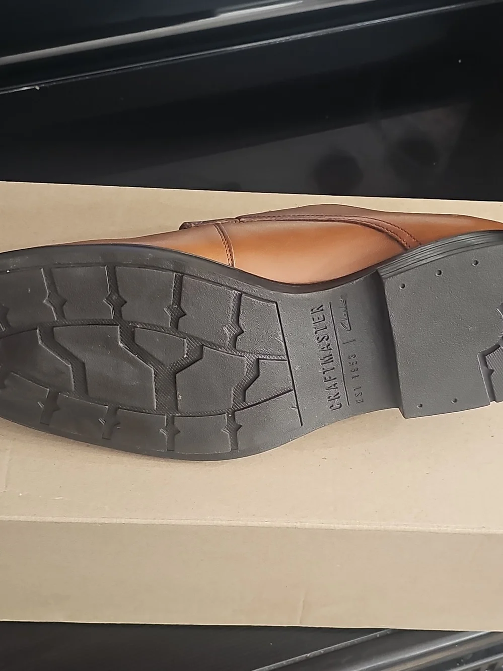 Clarks polished tan